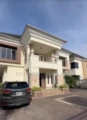 6bdrm Duplex in Pinnock Beach, Osapa london for sale