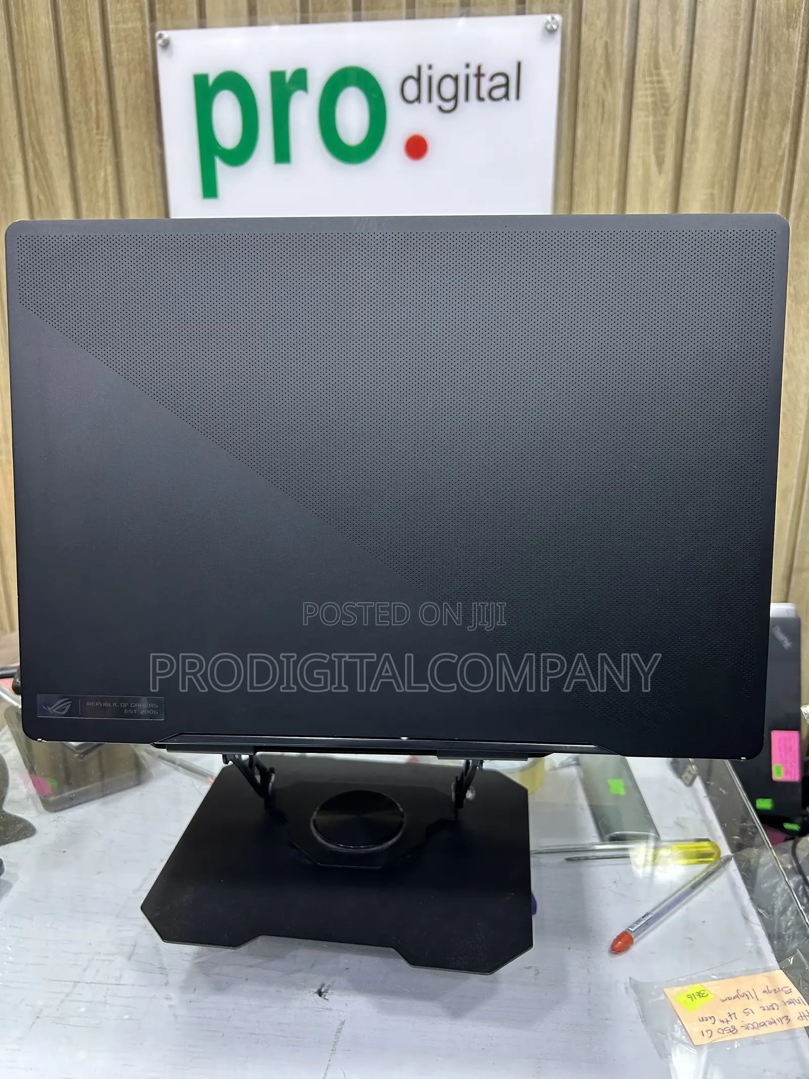 Laptop Asus ROG Zephyrus M16 32GB Intel Core i9 SSD 2T