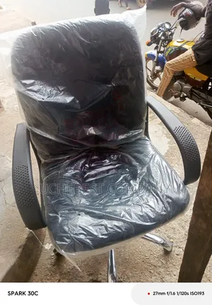 Office Chair Available Big Size