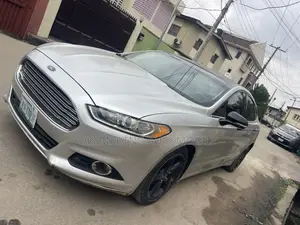 Ford Fusion SE 2013 Silver