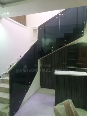 Professional Glass Railing Installation