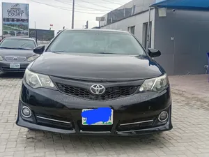 Toyota Camry 2013 Black