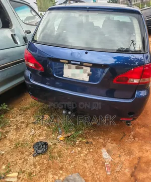 Toyota Picnic 2.0 FWD 2006 Blue