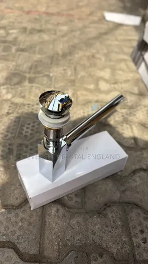 Bottle Trap Stainless Square