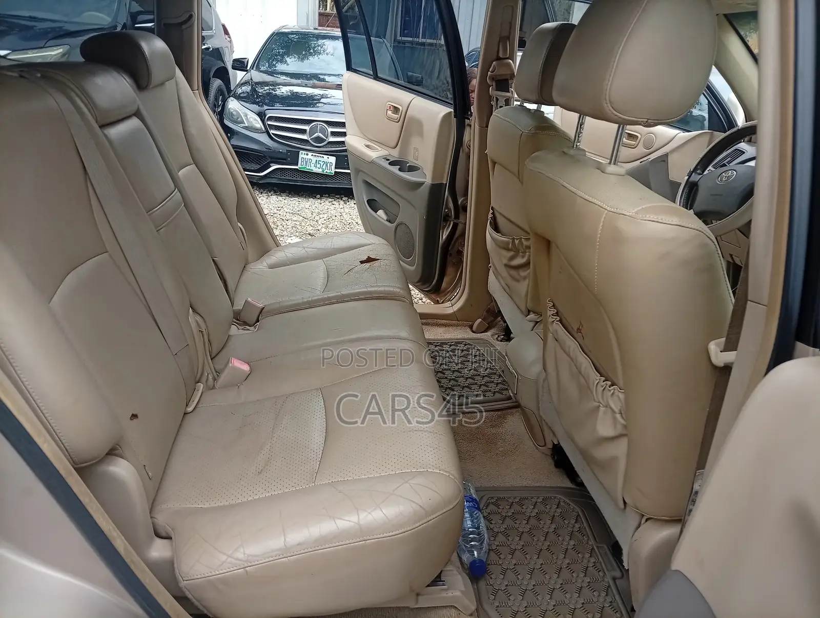 Toyota Highlander 2004 Gold