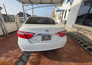 Toyota Camry 2016 White
