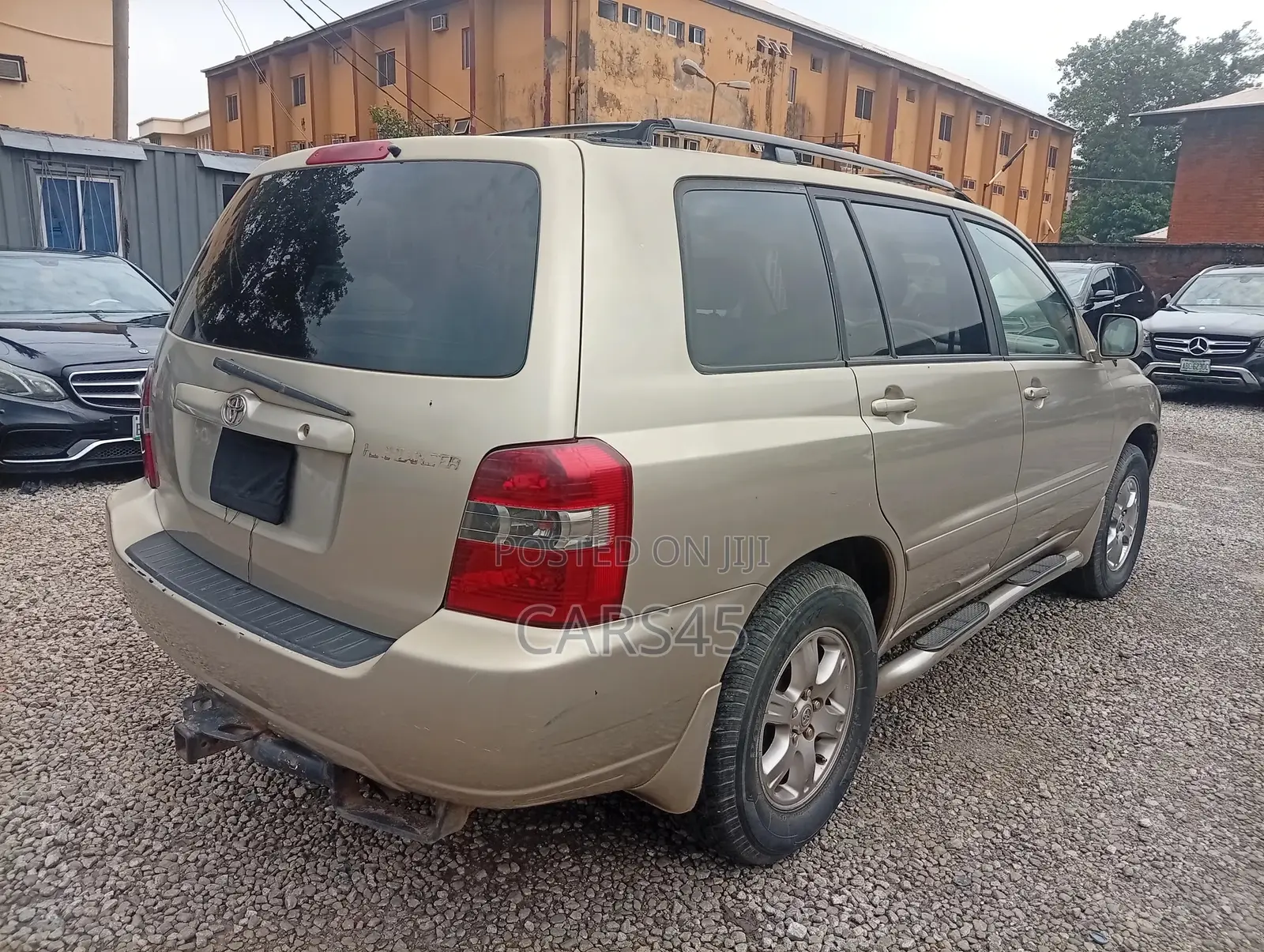 Toyota Highlander 2004 Gold