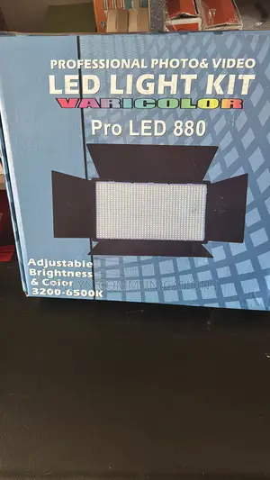 LED880 Light