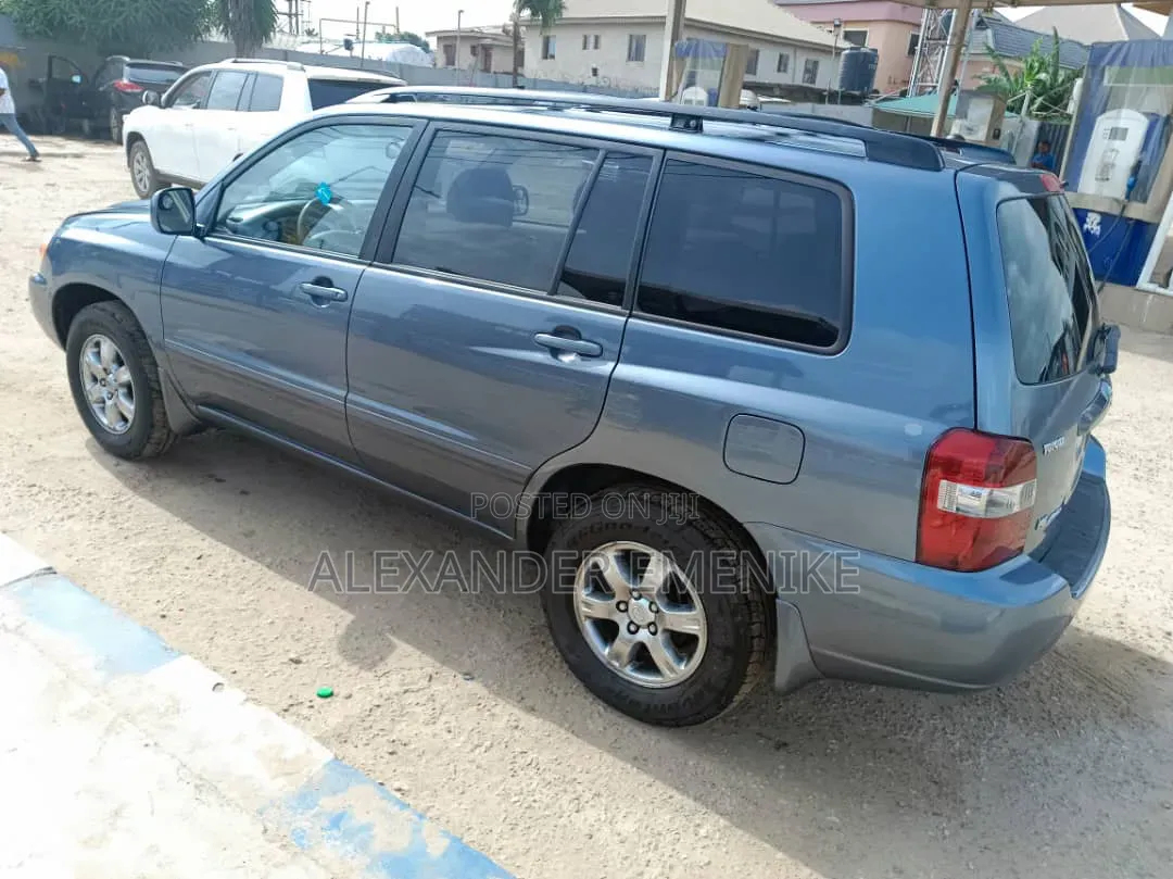 Toyota Highlander 2006 Blue