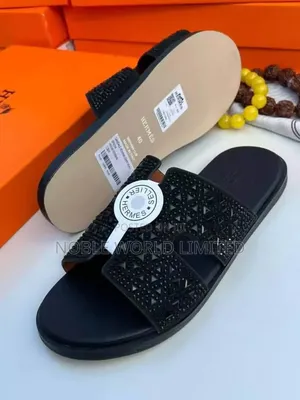 Authentic Pam Slippers ABL 7z