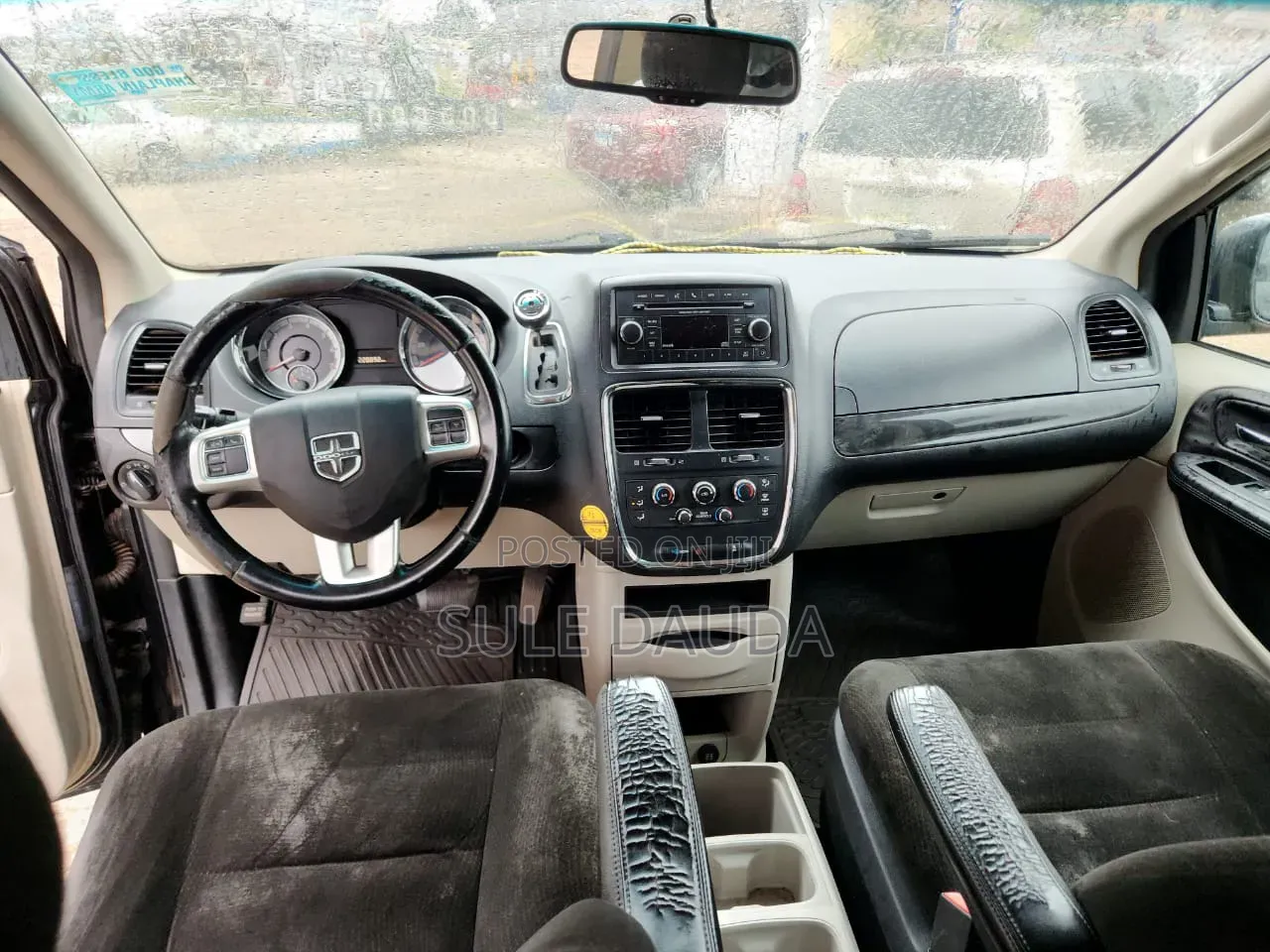 Dodge Caravan 2015 Black