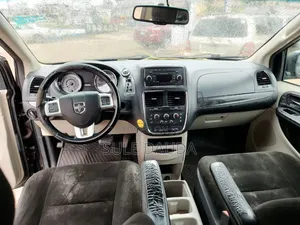 Dodge Caravan 2015 Black