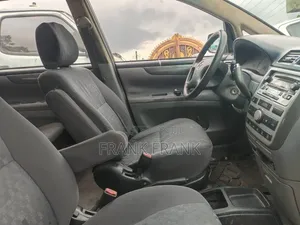 Toyota Picnic 2.0 FWD 2006 Blue