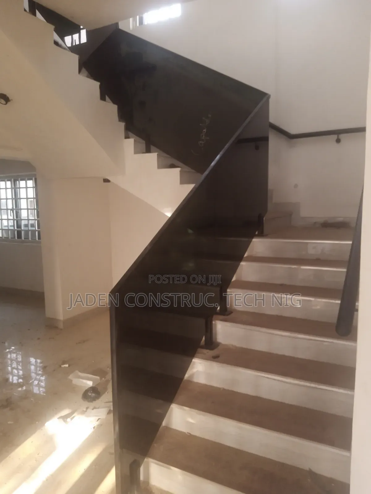 Dark Grey Glass 10mm Tempered Z