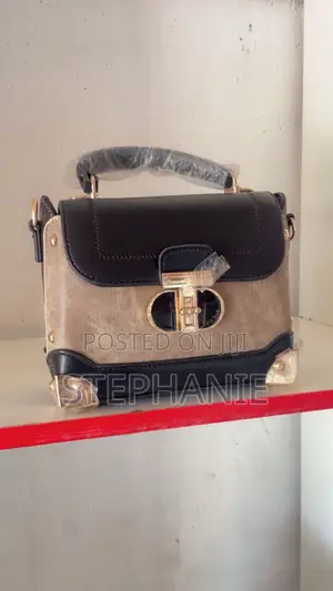 CN7 Luxury Collections