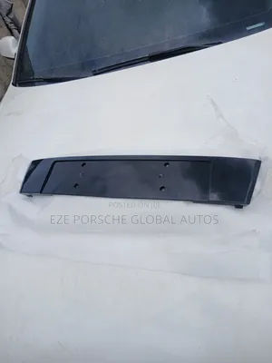 Plate Number Seating Audi Q7