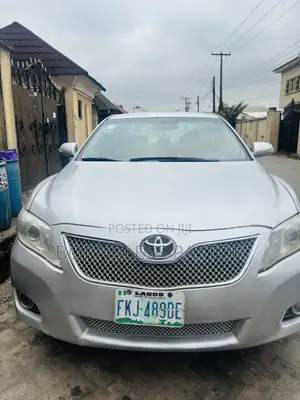 Toyota Camry 2008 Silver