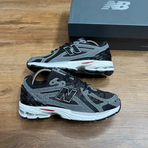 New Balance 1906R Black Castlerock