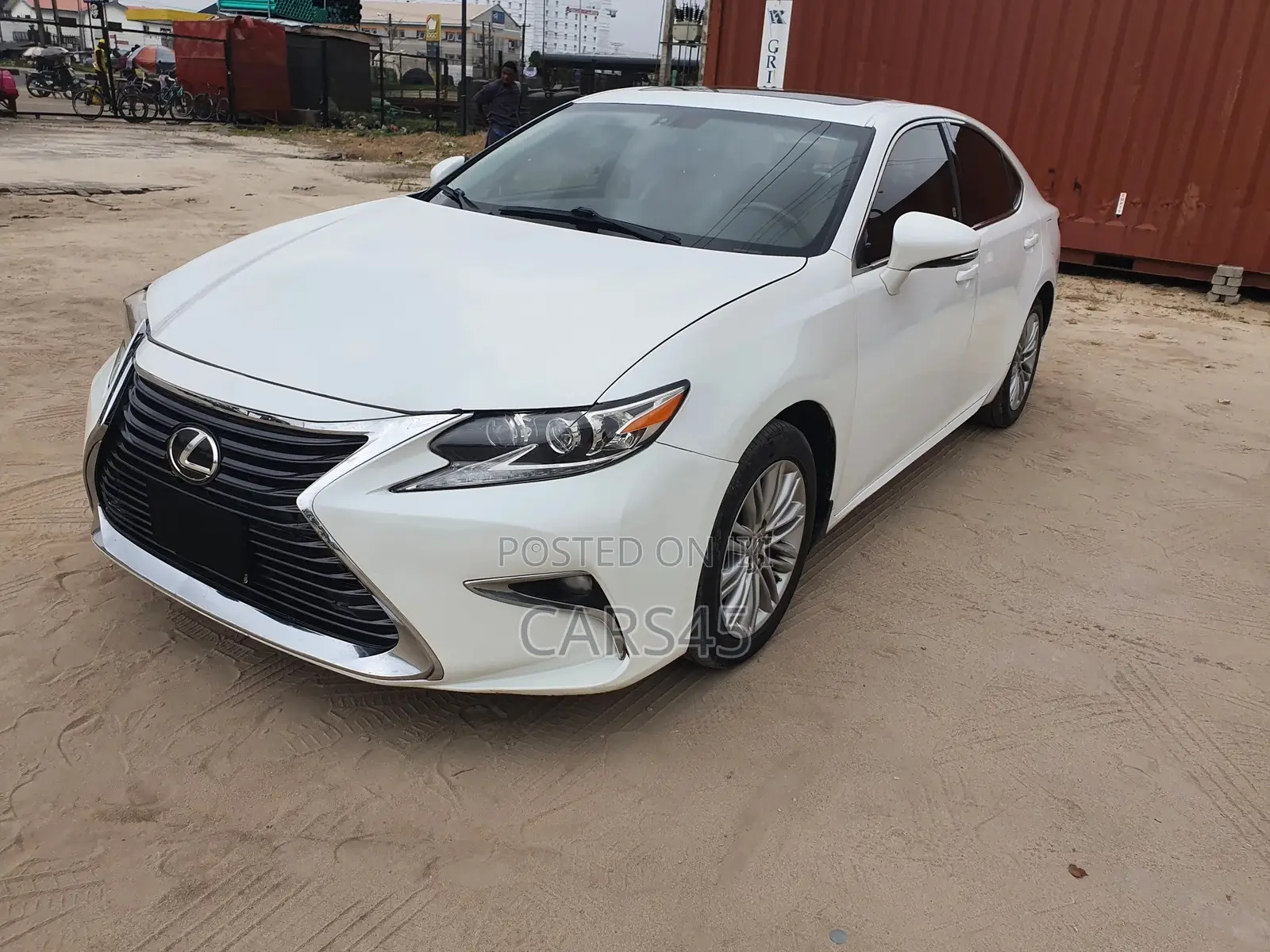 Lexus ES 2013 White