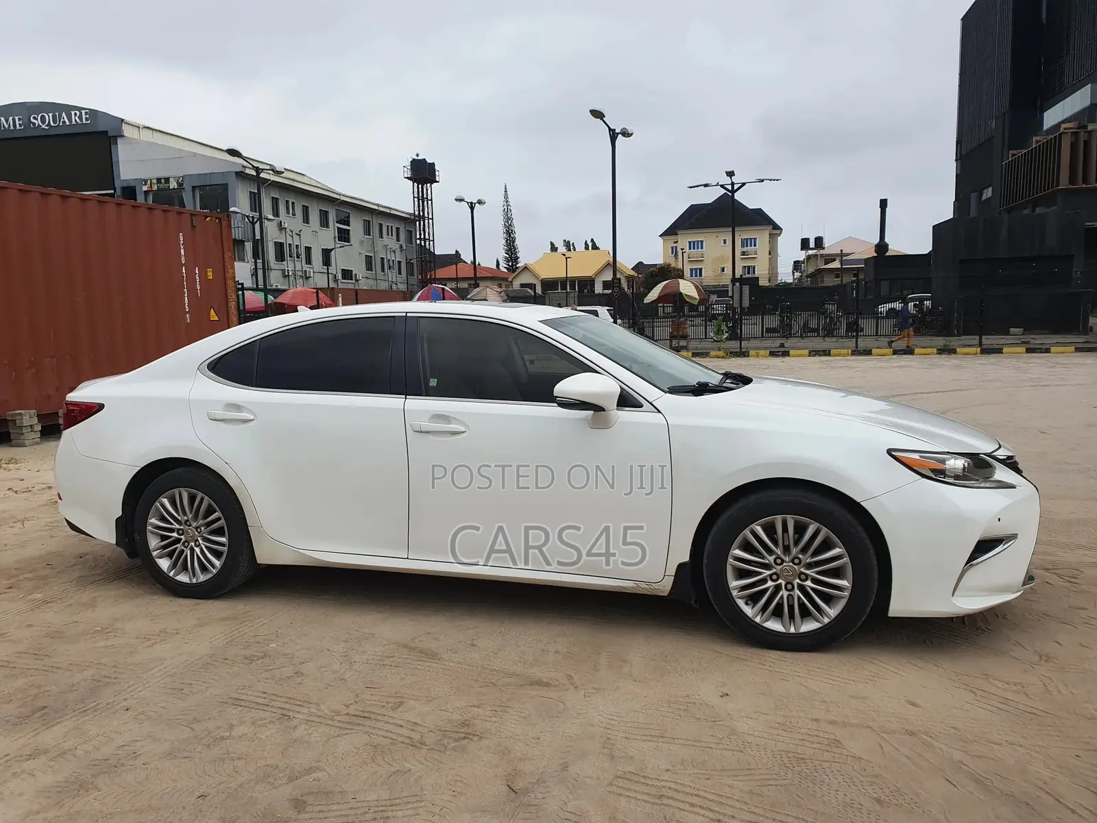 Lexus ES 2013 White
