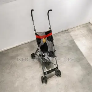 Umbrella Strollers With Lightweight Frame and Compact Fold
