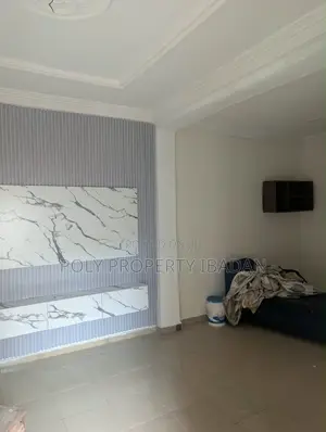 1bdrm Apartment in Aerodrome Gra, Samonda for rent