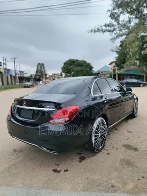 Mercedes-Benz C300 Luxury 4Matic Sedan AWD (2.0L 4cyl 7A) 2016 Black