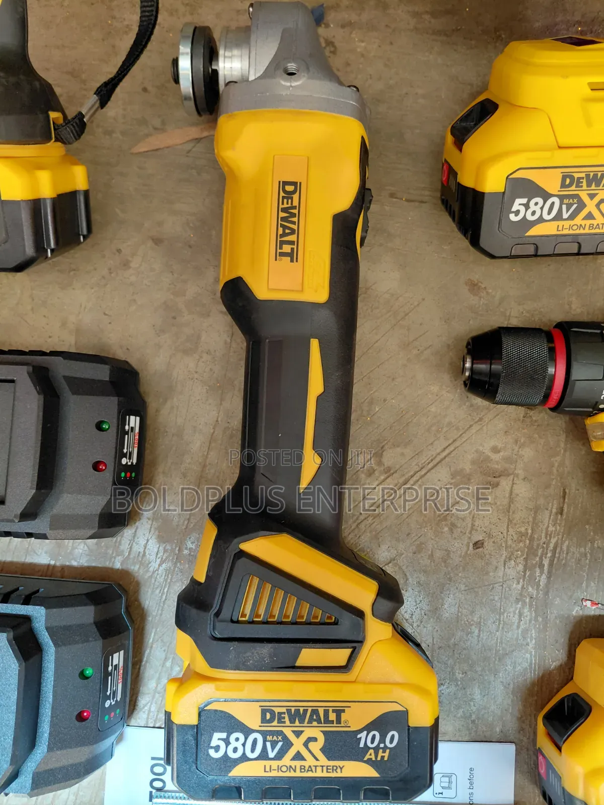 4 in 1 Dewalt 580 Volt Brushless Kit Machine