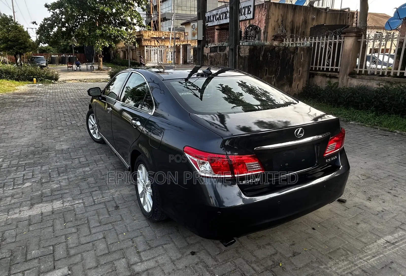 Lexus ES 350 2011 Gray
