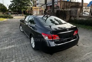 Lexus ES 350 2011 Gray