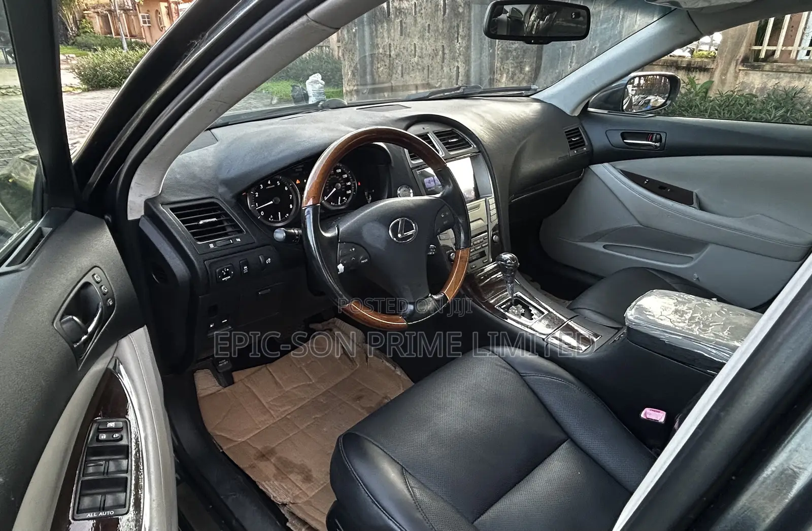 Lexus ES 350 2011 Gray