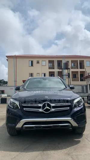 Mercedes-Benz GLC-Class 2018 Blue
