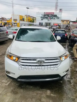 Toyota Highlander Limited 2009 White