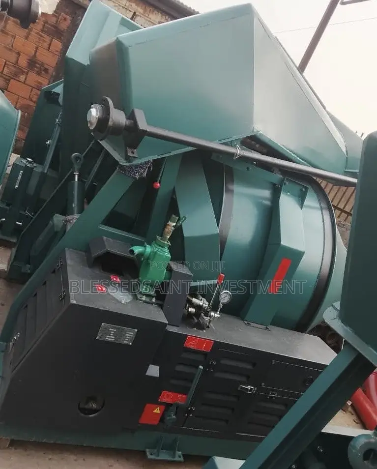 Self Load Concrete Mixing Machine