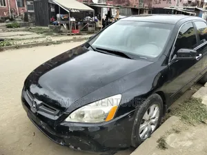 Honda Accord 2004 Black