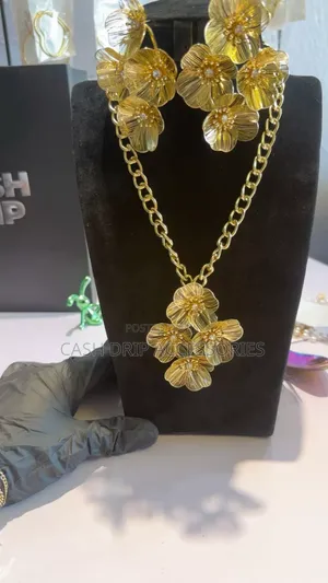Gold Flower Jewelry