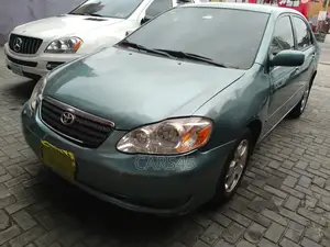 Toyota Corolla 2005 Green