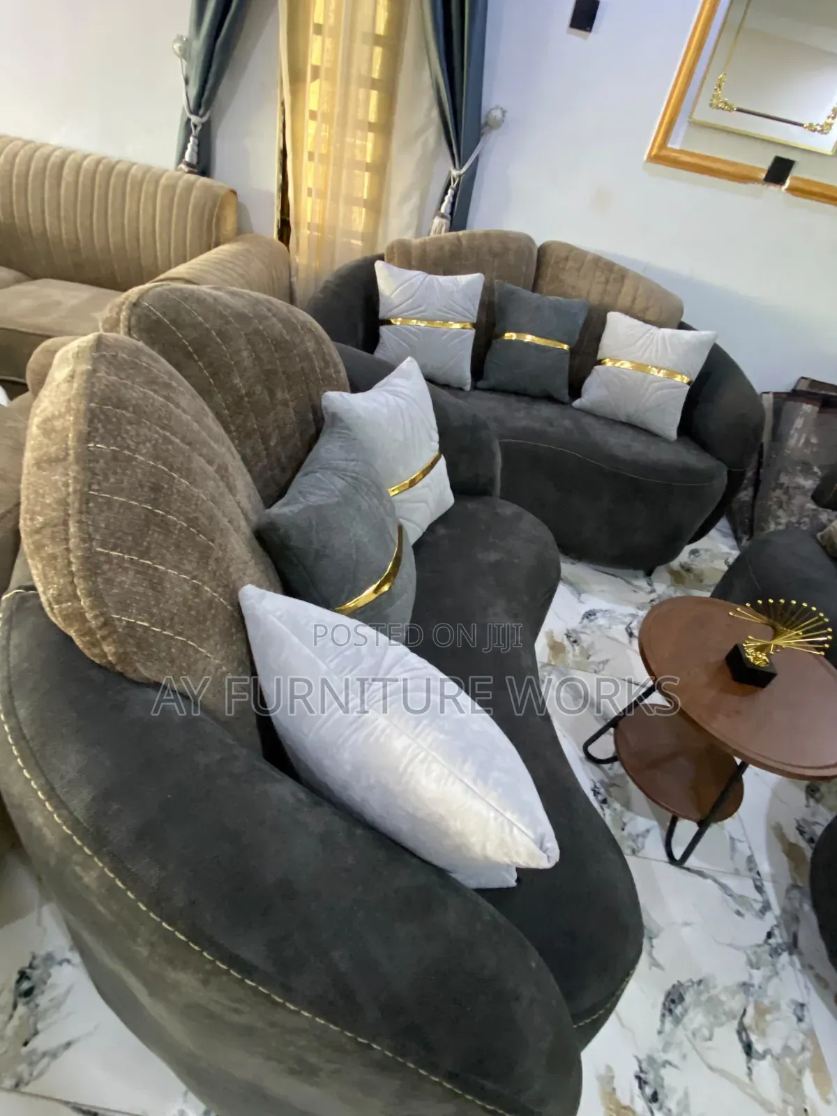 Luxurious Modern Curved Sofa Set