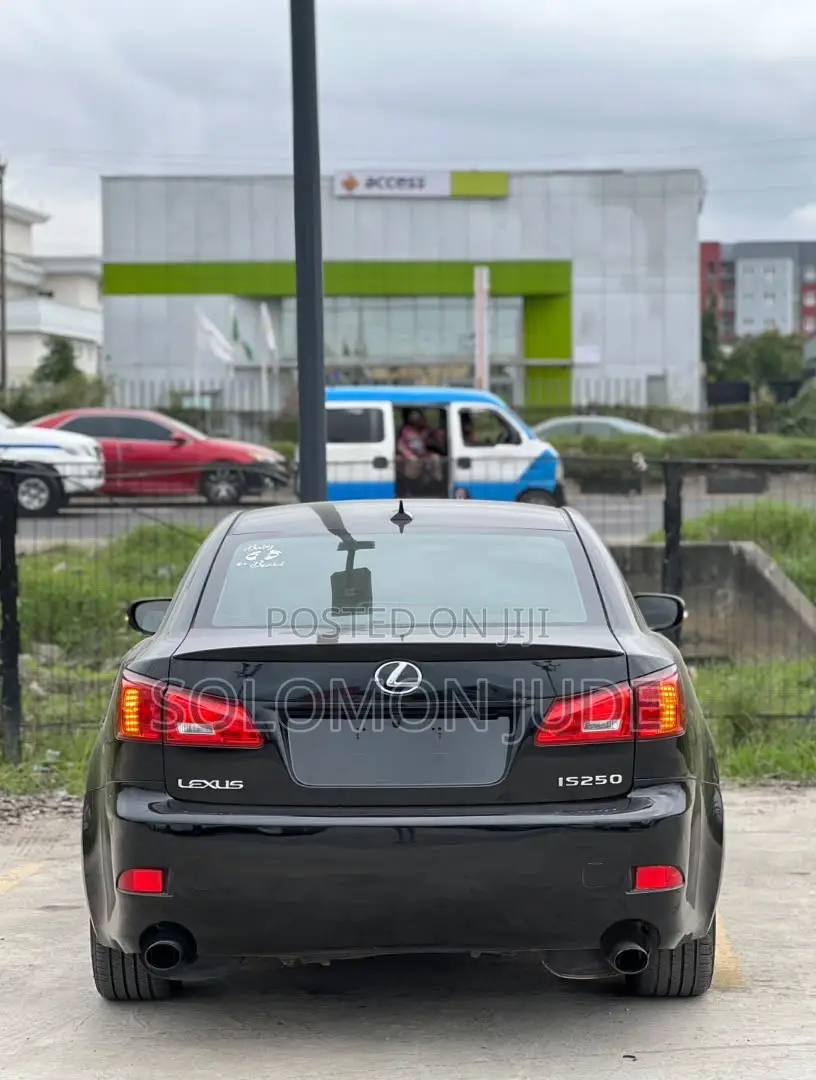 Lexus IS 2010 Black
