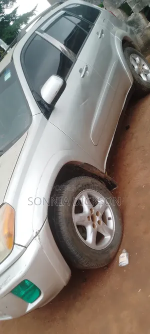 Toyota RAV4 2005 Red