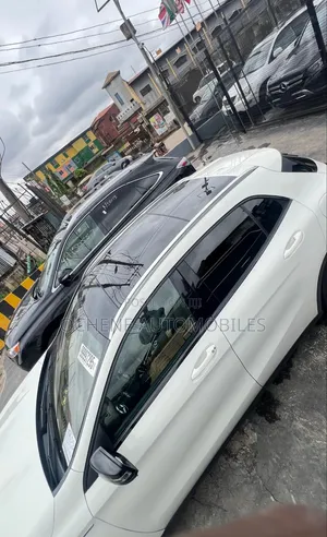 Mercedes-Benz GLA 250 2015 White