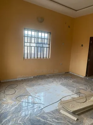 2bdrm Bungalow in City College, Karu for rent