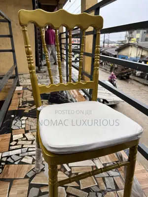 Crown Chair