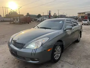 Lexus ES 300 2003 Green