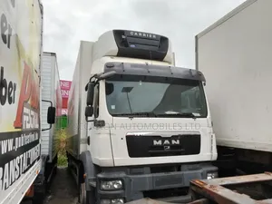 Man Diesel Refrigerator Truck