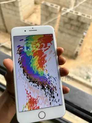 Apple iPhone 8 Plus 64 GB Gold