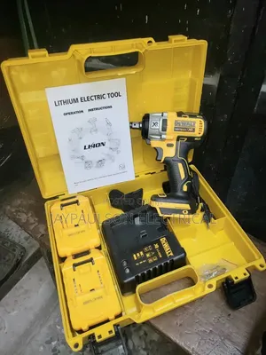 DeWalt Cordless Impact Wrench Kit