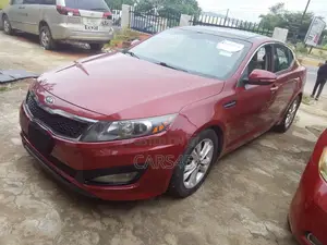 Kia Optima 2011 Red