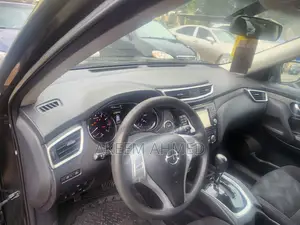 Nissan Rogue 2014