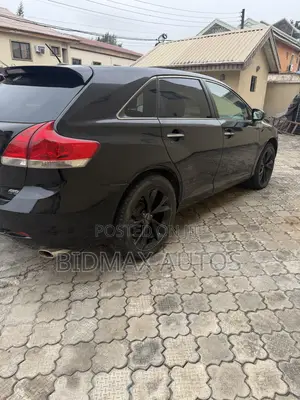 Toyota Venza V6 AWD 2011 Black